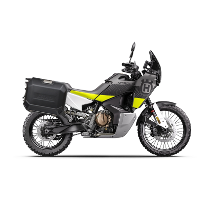 Kompletní sada černých hliníkových bočních kufrů SHAD TERRA BLACK, 36L/47L SHAD KTM 790 Adventure (R) / KTM 790 Adventure (L) / HUSQVARNA NORDEN 901