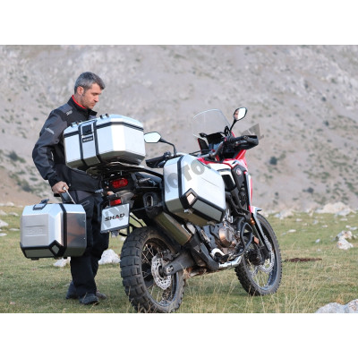 Kompletní sada hliníkových kufrů SHAD TERRA, 48L topcase   36L/47L boční kufry, včetně montážní sady a plotny SHAD BMW R 1200 GS/ R 1250 GS