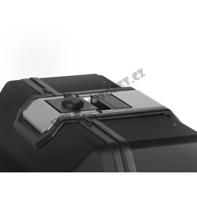 Kompletní sada bočních černých hliníkových kufrů SHAD TERRA BLACK 36L/36L , včetně montážní sady SHAD HONDA NC 750 X 2021-