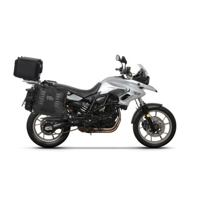 Kompletní sada sedlových brašen SHAD TERRA TR40 a  černého hliníkového 48L topcase, včetně montážní sady SHAD BMW F 650 GS / F 700 GS/ F 800 GS (2008 - 2018)