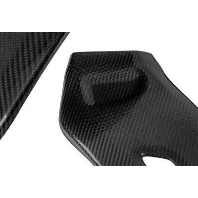 SEFIS karbonový kryt kyvné vidlice Yamaha R1 / R1M  2015-2022