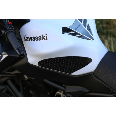 Protiskluzové chrániče UN2 Kawasaki Z650 černá