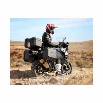 Vrchní hliníkový kufr na motorku SHAD Terra TR37 D0TR37100B BLACK EDITION
