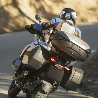 Boční kufry na motorku SHAD SH38X D0B38106 (rozšiřitelný koncept) karbonový